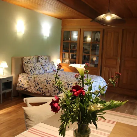 Bed & Breakfast D’hôtes De Curières 3*