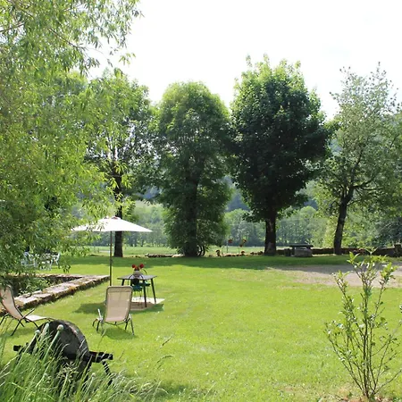 D’hôtes De Curières Bed & Breakfast 3*