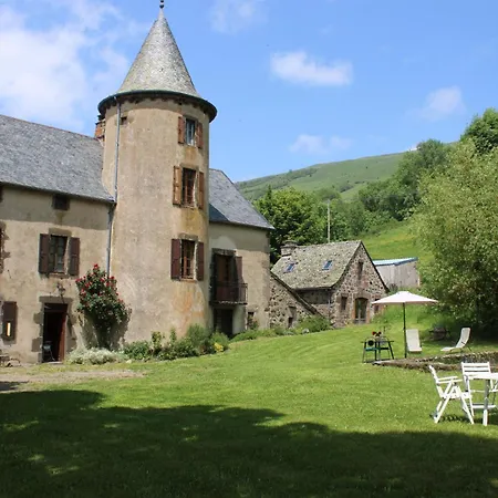 D’hôtes De Curières