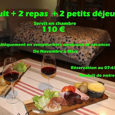 D’hôtes De Curières Bed & Breakfast 3*